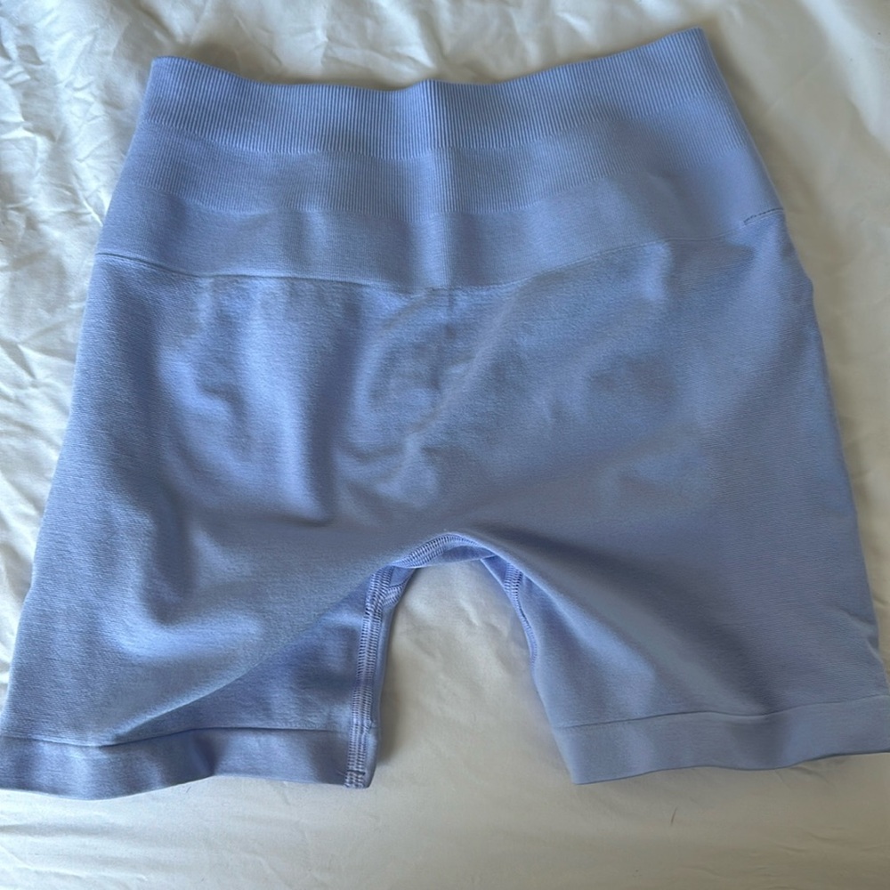 Alphalete amplify shorts